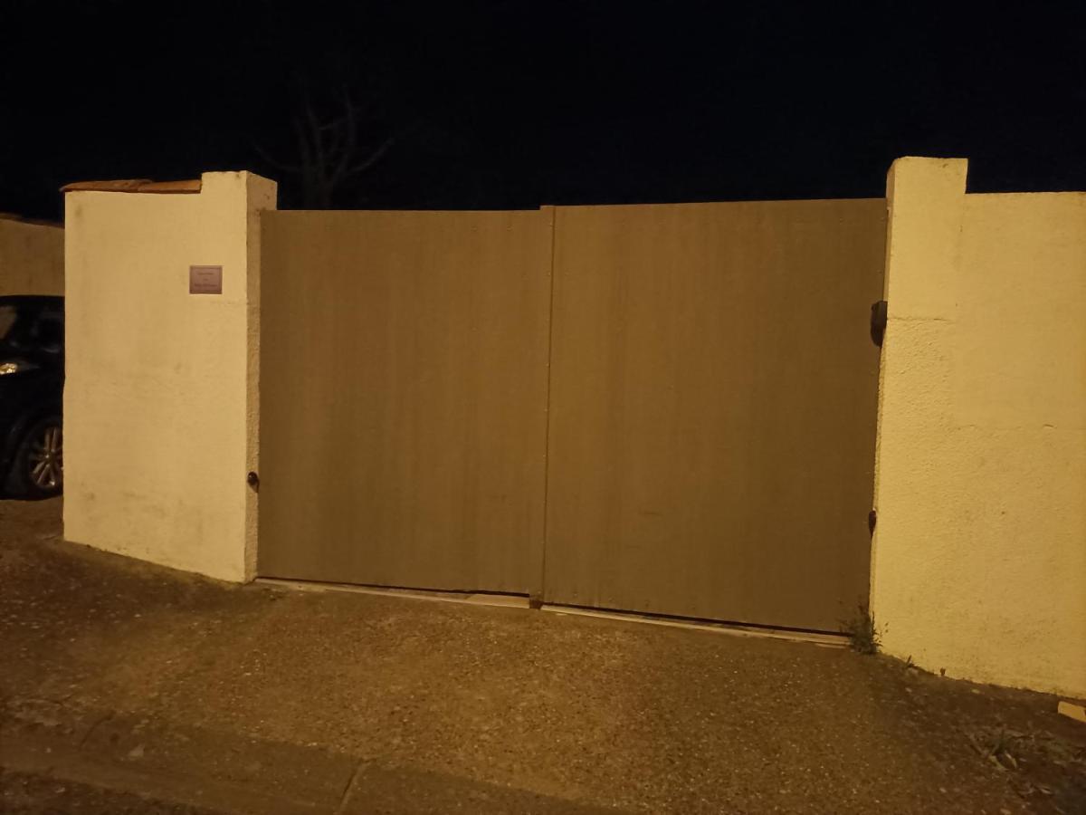 לינה וארוחת בוקר Trèbes Bulle D'Evasion מראה חיצוני תמונה